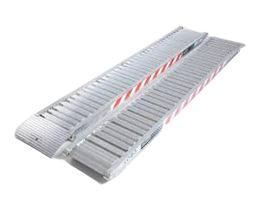 Pair of 2.5m lightweight aluminium loading ramps