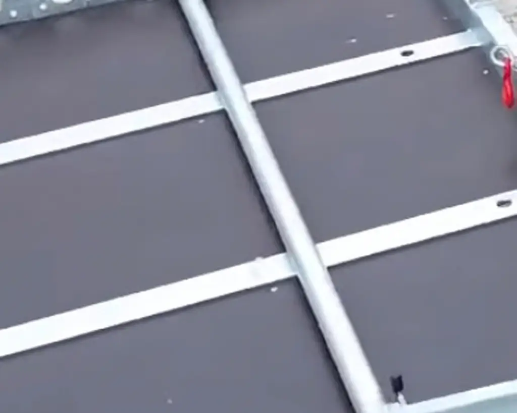 Adjustable wheel chocks