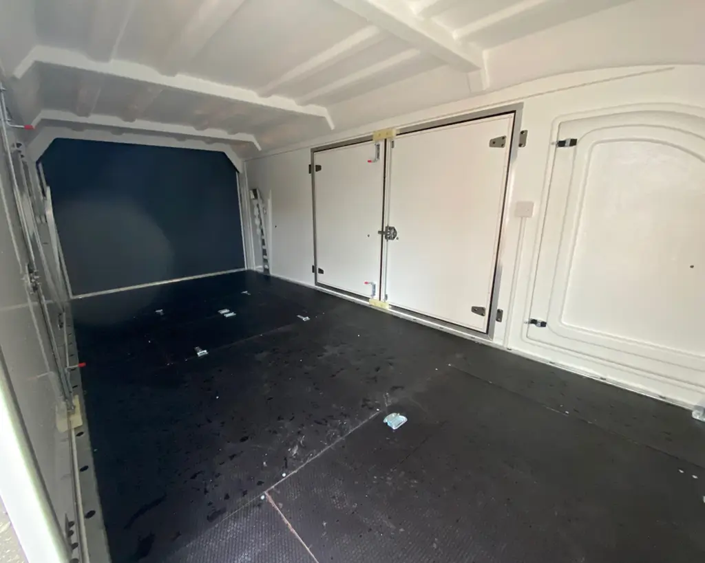 15mm wooden centre decking