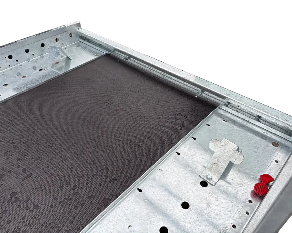 15mm phenolic anti-slip trailer decking